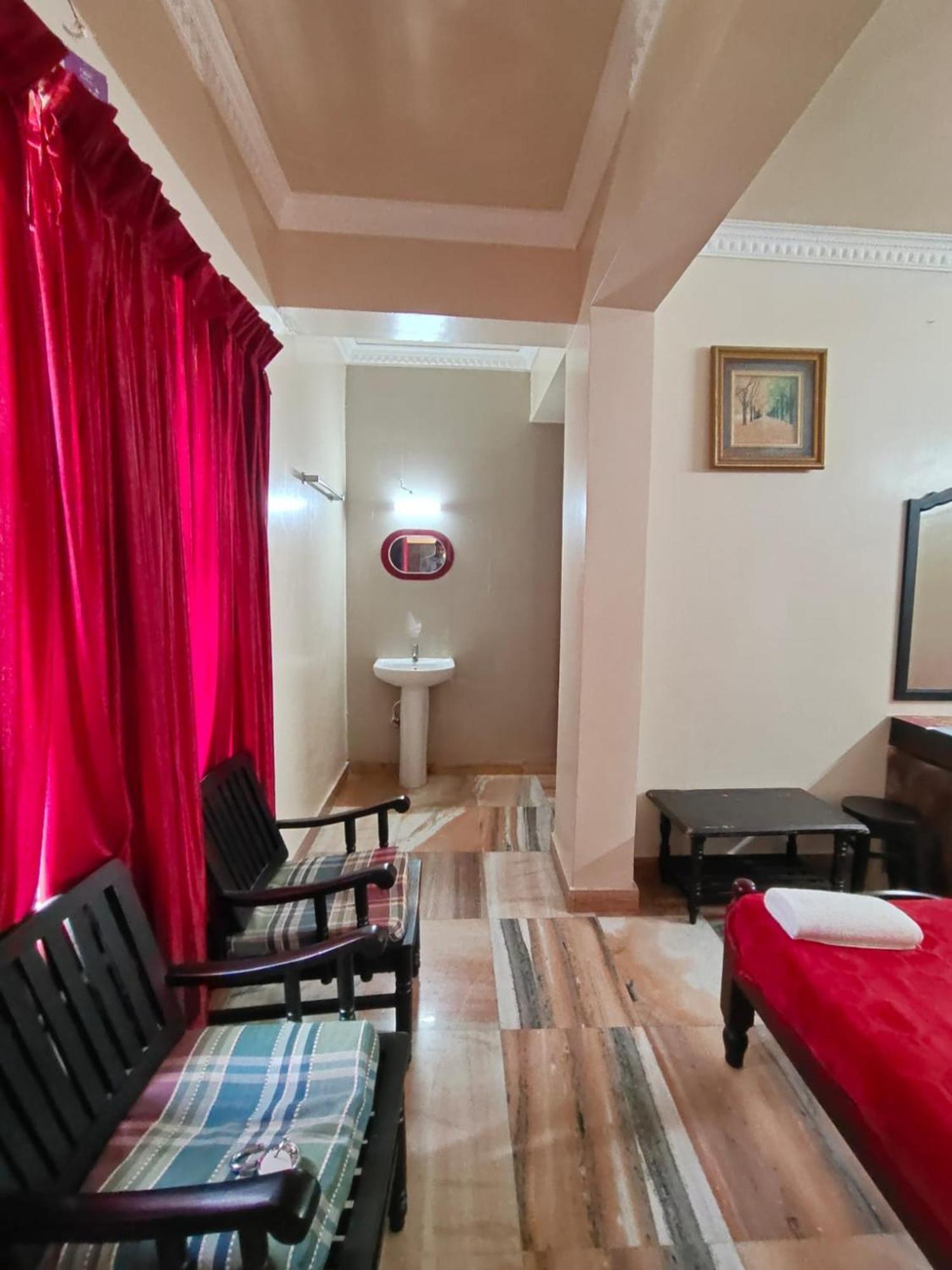 Hotel Hill Town Coorg Madikeri Buitenkant foto